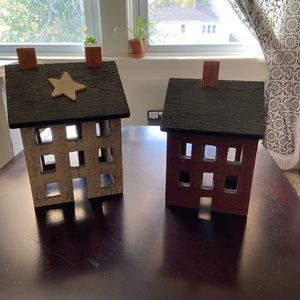 2 wooden houses